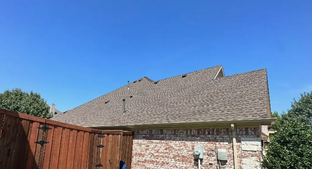 Completed roof replacement project in Paxton